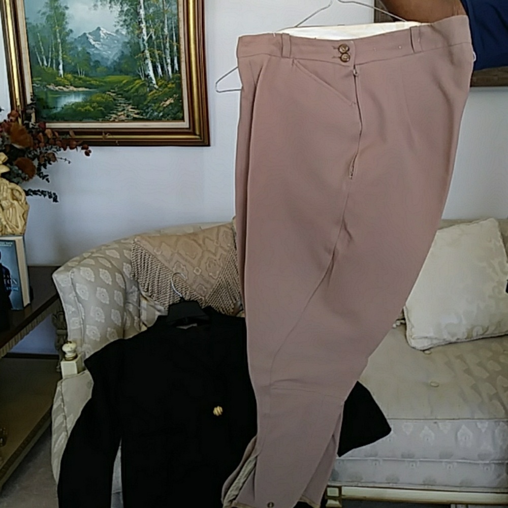 Black Riding Boots. 9-B - Picture 4 of 4